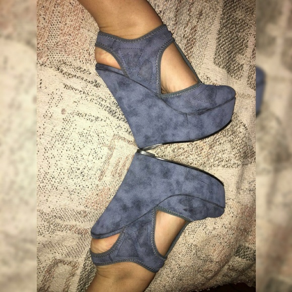 Blue Jean Platform Wedges - Picture 1 of 6